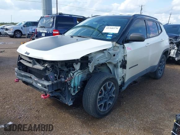 ✅ 2019 Jeep Compass Trailhawk • VIN: 3C4NJDDB8KT597782 • Lot: 43368576. Wystawiony na IAAI z przebiegiem 116 485 mil. Bezpłatny archiwum sprzedaży aukcyjnych z USA i szczegółowy raport historii pojazdu na DreamBid. Zdjęcie 2.