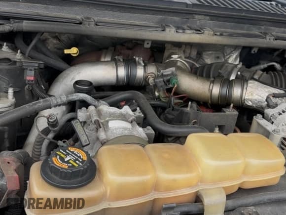 ✅ 2000 Ford F-250 XL • VIN: 1FTNX21FXYEA62309 • Lot: 66461445. Wystawiony na Copart z przebiegiem 211 062 mil. Bezpłatny archiwum sprzedaży aukcyjnych z USA i szczegółowy raport historii pojazdu na DreamBid. Zdjęcie 7.