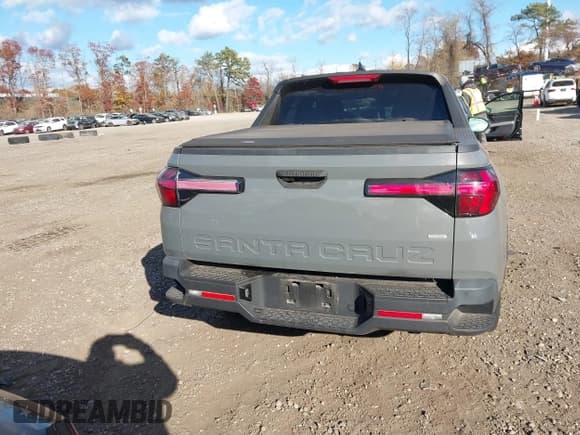 ✅ 2022 Hyundai Santa Cruz SEL • VIN: 5NTJBDAE9NH024745 • Лот: 43638105. Опубликован ранее на IAAI с пробегом 38 868 миль. Бесплатный доступ к архиву аукционных продаж из США и подробный отчёт об истории автомобиля на DreamBid. Изображение 16.