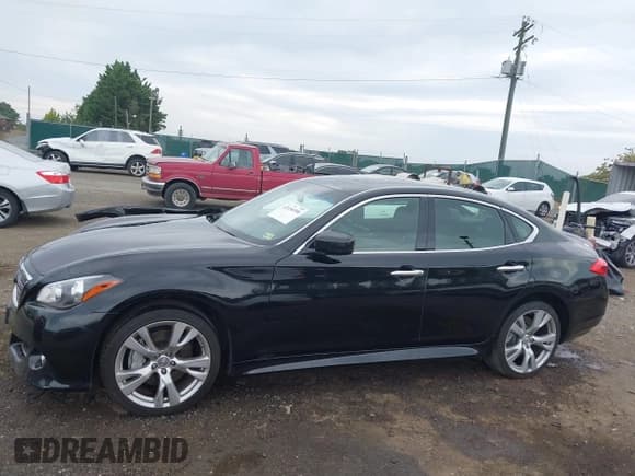 ✅ 2013 Infiniti M • VIN: JN1BY1AR4DM602728 • Lot: 43156990. Listed on IAAI with 149,622 mi. Free auction sales archive from the USA and detailed vehicle history report at DreamBid. Image 14.