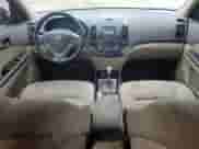 2010 Hyundai Elantra SE z VIN KMHDC8AE6AU075230, wystawiony jako Copart lot #73541124 z przebiegiem 125 947 mil mil oraz Szkoda całkowita • Salvage title. Historia ofert i sprzedaży dostępna na DreamBid. Obrazek 8.