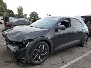 ✅ 2022 Hyundai Ioniq 5 SE Standard Range • VIN: KM8KM4AB9NU095917 • Lot: 81636375. Wystawiony na Copart z przebiegiem 41 455 mil. Bezpłatny archiwum sprzedaży aukcyjnych z USA i szczegółowy raport historii pojazdu na DreamBid. Zdjęcie 1.