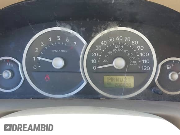 2006 Mercury Mariner Luxury z VIN 4M2YU56186DJ00220, wystawiony jako IAAI lot #42174056 z przebiegiem 208 820 mil mil oraz . Historia ofert i sprzedaży dostępna na DreamBid. Obrazek 7.