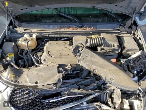 ✅ 2022 Chrysler Pacifica Touring L • VIN: 2C4RC1BG7NR169766 • Lot: 95081955. Wystawiony na Copart z przebiegiem 140 217 mil. Bezpłatny archiwum sprzedaży aukcyjnych z USA i szczegółowy raport historii pojazdu na DreamBid. Zdjęcie 12.