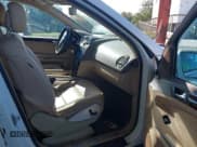 ✅ 2010 Mercedes-Benz M 350 • VIN: 4JGBB5GB6AA539477 • Lot: 43900199. Listed on IAAI with 98,752 mi. Free auction sales archive from the USA and detailed vehicle history report at DreamBid. Image 5.