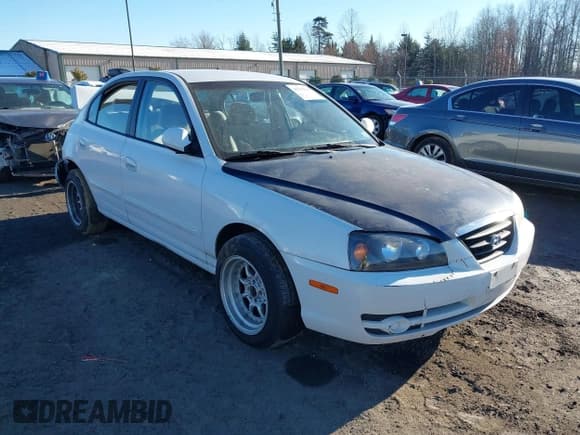 ✅ 2004 Hyundai Elantra GLS • VIN: KMHDN46D94U710657 • Lot: 41294510. Wystawiony na IAAI z przebiegiem 212 445 mil. Bezpłatny archiwum sprzedaży aukcyjnych z USA i szczegółowy raport historii pojazdu na DreamBid. Zdjęcie 1.