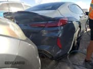 ✅ 2022 BMW M8 Competition • VIN: WBSGV0C08NCJ73663 • Lot: 67324314. Wystawiony na Copart z przebiegiem 33 697 mil. Bezpłatny archiwum sprzedaży aukcyjnych z USA i szczegółowy raport historii pojazdu na DreamBid. Zdjęcie 3.