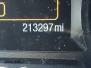 ✅ 2015 Ford Fusion SE • VIN: 3FA6P0H73FR138072 • Lot: 43592918. Wystawiony na IAAI z przebiegiem 213 297 mil. Bezpłatny archiwum sprzedaży aukcyjnych z USA i szczegółowy raport historii pojazdu na DreamBid. Zdjęcie 7.