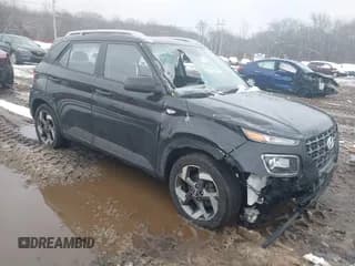 ✅ 2022 Hyundai Venue SEL • VIN: KMHRC8A31NU188951 • Lot: 41546775. Wystawiony na IAAI z przebiegiem 26 861 mil. Bezpłatny archiwum sprzedaży aukcyjnych z USA i szczegółowy raport historii pojazdu na DreamBid. Zdjęcie 1.