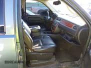 ✅ 2008 Chevrolet Silverado 1500 1LT • VIN: 2GCEC13J981334633 • Lot: 43646634. Wystawiony na IAAI z przebiegiem 351 555 mil. Bezpłatny archiwum sprzedaży aukcyjnych z USA i szczegółowy raport historii pojazdu na DreamBid. Zdjęcie 5.