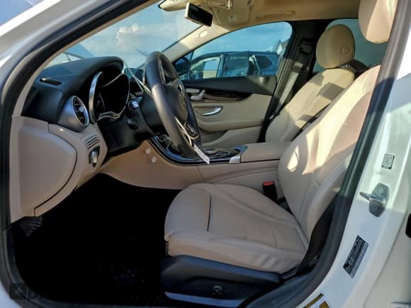 ✅ 2020 Mercedes-Benz C 300 • VIN: WDDWF8DB4LR539486 • Лот: 93888915. Опубликован ранее на Copart с пробегом 38 769 миль. Бесплатный доступ к архиву аукционных продаж из США и подробный отчёт об истории автомобиля на DreamBid. Изображение 7.