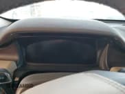 ✅ 2022 Lincoln Aviator Reserve • VIN: 5LM5J7WC1NGL13840 • Lot: 63519962. Wystawiony na Copart z przebiegiem Nie podano. Bezpłatny archiwum sprzedaży aukcyjnych z USA i szczegółowy raport historii pojazdu na DreamBid. Zdjęcie 8.