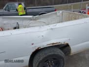 ✅ 2005 Chevrolet Silverado 1500 Work Truck • VIN: 1GCEC14XX5Z340818 • Лот: 41729984. Опубликован ранее на IAAI с пробегом 191 704 миль. Бесплатный доступ к архиву аукционных продаж из США и подробный отчёт об истории автомобиля на DreamBid. Изображение 6.