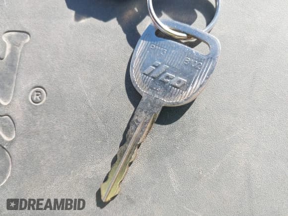 ✅ 2000 Chevrolet Silverado 1500 • VIN: 1GCEK19T5YZ239876 • Лот: 43686063. Опубликован ранее на IAAI с пробегом 481 237 миль. Бесплатный доступ к архиву аукционных продаж из США и подробный отчёт об истории автомобиля на DreamBid. Изображение 11.