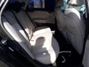 ✅ 2017 Hyundai Sonata SE • VIN: KMHE24L31HA067706 • Лот: 63690862. Опубликован ранее на Copart с пробегом 137 346 миль. Бесплатный доступ к архиву аукционных продаж из США и подробный отчёт об истории автомобиля на DreamBid. Изображение 6.