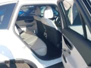 ✅ 2025 Mercedes-Benz GLC 300 • VIN: W1NKM4GB7SF338323 • Lot: 43158777. Wystawiony na IAAI z przebiegiem 3 765 mil. Bezpłatny archiwum sprzedaży aukcyjnych z USA i szczegółowy raport historii pojazdu na DreamBid. Zdjęcie 8.