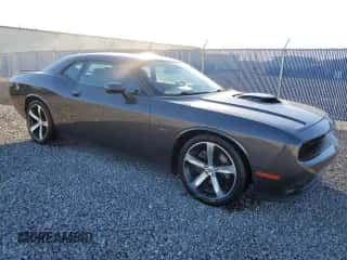 2016 Dodge Challenger R/T Plus Shaker z VIN 2C3CDZBT4GH239509, wystawiony jako Copart lot #89880595 z przebiegiem 126 114 mil mil oraz Czysty tytuł • Clean title. Historia ofert i sprzedaży dostępna na DreamBid. Obrazek 4.