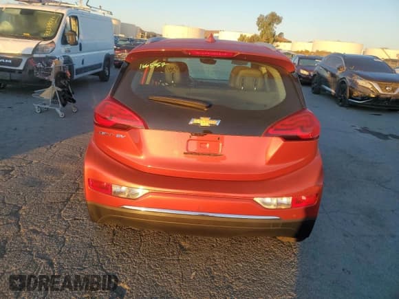 ✅ 2021 Chevrolet Bolt EV Premier • VIN: 1G1FZ6S01M4108506 • Lot: 77039074. Wystawiony na Copart z przebiegiem 50 816 mil. Bezpłatny archiwum sprzedaży aukcyjnych z USA i szczegółowy raport historii pojazdu na DreamBid. Zdjęcie 6.