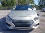 ✅ 2018 Hyundai Accent SE • VIN: 3KPC24A36JE033486 • Lot: 41995147. Wystawiony na IAAI z przebiegiem 75 599 mil. Bezpłatny archiwum sprzedaży aukcyjnych z USA i szczegółowy raport historii pojazdu na DreamBid. Zdjęcie 13.