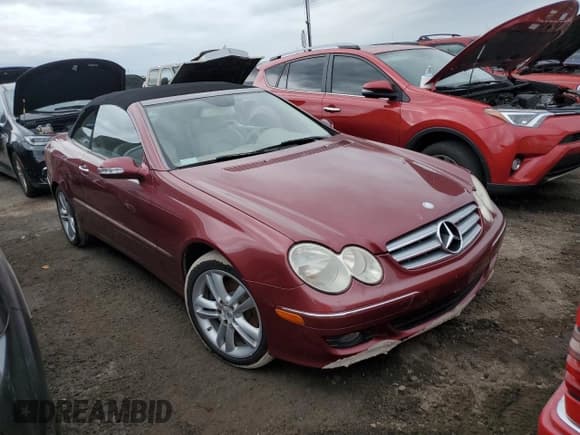 ✅ 2008 Mercedes-Benz CLK 350 • VIN: WDBTK56F58F236487 • Lot: 74986464. Wystawiony na Copart z przebiegiem Nie podano. Bezpłatny archiwum sprzedaży aukcyjnych z USA i szczegółowy raport historii pojazdu na DreamBid. Zdjęcie 4.