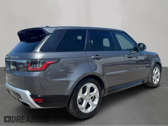 ✅ 2018 Land Rover Range Rover Sport HSE • VIN: SALWR2RK0JA696668 • Lot: 69270455. Listed on Copart with 88,189 mi. Free auction sales archive from the USA and detailed vehicle history report at DreamBid. Image 4.