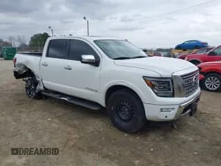 ✅ 2022 Nissan Titan Pro-4X • VIN: 1N6AA1ED6NN100601 • Lot: 41530271. Wystawiony na IAAI z przebiegiem 35 594 mil. Bezpłatny archiwum sprzedaży aukcyjnych z USA i szczegółowy raport historii pojazdu na DreamBid. Zdjęcie 1.
