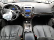 ✅ 2011 Hyundai Santa Fe Limited • VIN: 5XYZK3AB1BG088623 • Lot: 61277864. Listed on Copart with 187,681 mi. Free auction sales archive from the USA and detailed vehicle history report at DreamBid. Image 8.