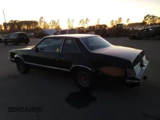 ✅ 1978 Pontiac Lemans • VIN: 2F27U81510479 • Lot: 82869013. Wystawiony na Copart z przebiegiem 8 607 mil. Bezpłatny archiwum sprzedaży aukcyjnych z USA i szczegółowy raport historii pojazdu na DreamBid. Zdjęcie 2.