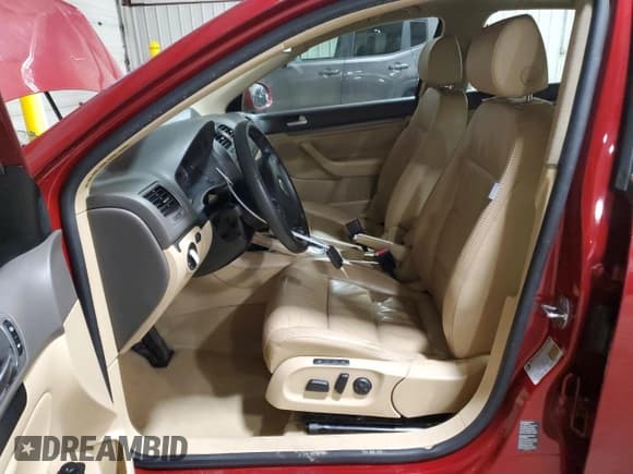 ✅ 2006 Volkswagen Jetta 2.5L • VIN: 3VWDF71K06M624182 • Lot: 86012054. Listed on Copart with 211,382 mi. Free auction sales archive from the USA and detailed vehicle history report at DreamBid. Image 7.