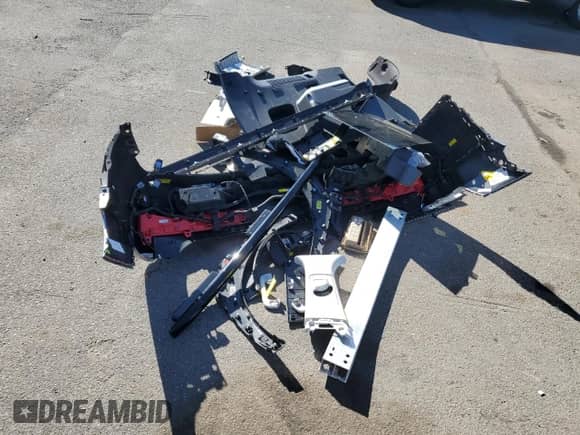 2025 Hyundai Santa Fe SEL с VIN 5NMP2DG18SH022720, выставлен на аукционе Copart как лот 49456165 с пробегом 7 356 миль миль и Списание • Salvage title. История ставок и продаж доступна на DreamBid. Изображение 13.