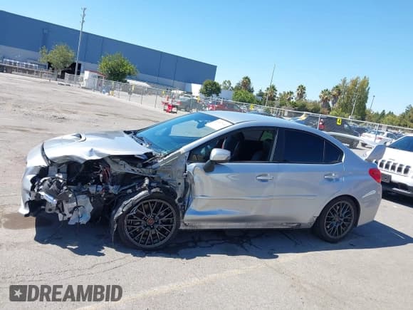 ✅ 2015 Subaru WRX STI • VIN: JF1VA2L69F9807321 • Лот: 43217143. Опубликован ранее на IAAI с пробегом 175 906 миль. Бесплатный доступ к архиву аукционных продаж из США и подробный отчёт об истории автомобиля на DreamBid. Изображение 14.