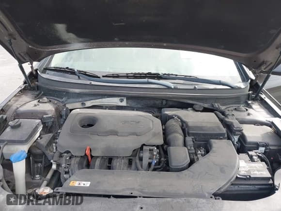 ✅ 2017 Hyundai Sonata 2.4L • VIN: 5NPE24AF7HH585894 • Lot: 43628741. Listed on IAAI with 101,767 mi. Free auction sales archive from the USA and detailed vehicle history report at DreamBid. Image 10.