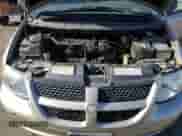 2002 Dodge Caravan EX z VIN 2B8GP74L72R693158, wystawiony jako Copart lot #46673595 z przebiegiem 181 451 mil mil oraz Szkoda całkowita • Salvage title. Historia ofert i sprzedaży dostępna na DreamBid. Obrazek 12.