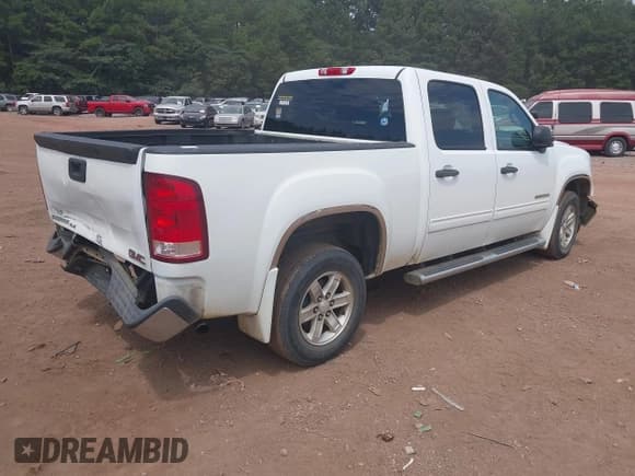 ✅ 2012 GMC Sierra 1500 SLE • VIN: 3GTP1VE03CG262323 • Лот: 42964520. Опубликован ранее на IAAI с пробегом 206 078 миль. Бесплатный доступ к архиву аукционных продаж из США и подробный отчёт об истории автомобиля на DreamBid. Изображение 4.