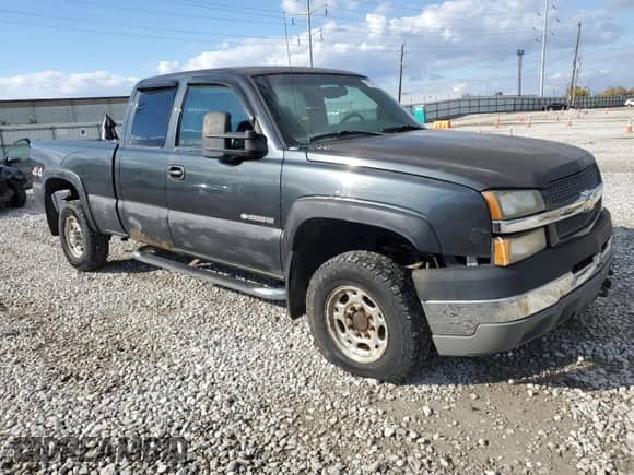 2003 Chevrolet Silverado 2500HD LT with VIN 1GCHK29U43E165362, listed as a Copart auction lot 91079525 with 244,782 mi miles and Clean title. Bid and sale history available at DreamBid. Image 4.