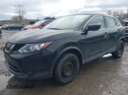 ✅ 2019 Nissan Rogue S • VIN: JN1BJ1CR8KW338173 • Lot: 43788100. Wystawiony na IAAI z przebiegiem 74 627 mil. Bezpłatny archiwum sprzedaży aukcyjnych z USA i szczegółowy raport historii pojazdu na DreamBid. Zdjęcie 2.