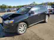 2015 Mitsubishi Outlander ES с VIN 4A4AR3AU1FE041206, выставлен на аукционе Copart как лот 84642205 с пробегом 84 637 миль миль и Списание • Salvage title. История ставок и продаж доступна на DreamBid. Изображение 1.