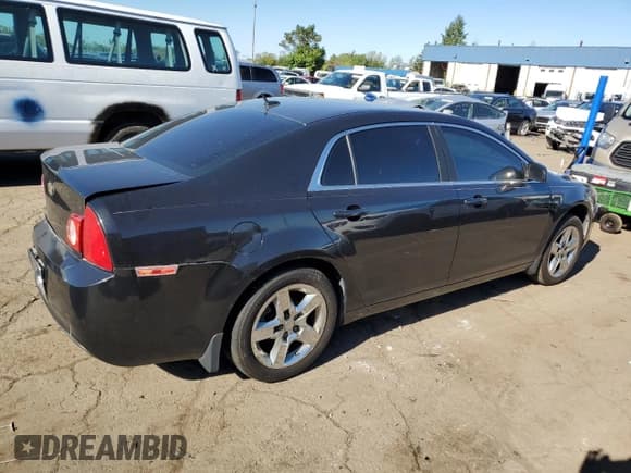 ✅ 2011 Chevrolet Malibu 1LS • VIN: 1G1ZB5E19BF356701 • Lot: 73184774. Listed on Copart with 155,753 mi. Free auction sales archive from the USA and detailed vehicle history report at DreamBid. Image 3.