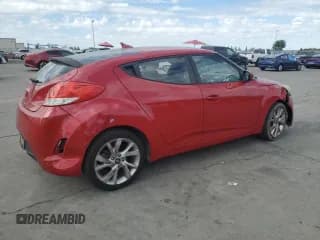 ✅ 2016 Hyundai Veloster • VIN: KMHTC6AD2GU265865 • Lot: 76416584. Wystawiony na Copart z przebiegiem 162 448 mil. Bezpłatny archiwum sprzedaży aukcyjnych z USA i szczegółowy raport historii pojazdu na DreamBid. Zdjęcie 3.
