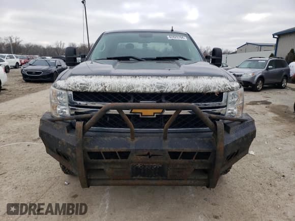 ✅ 2013 Chevrolet Silverado 2500HD LTZ • VIN: 1GC1KYCG4DF120814 • Lot: 82825784. Listed on Copart with 125,488 mi. Free auction sales archive from the USA and detailed vehicle history report at DreamBid. Image 5.