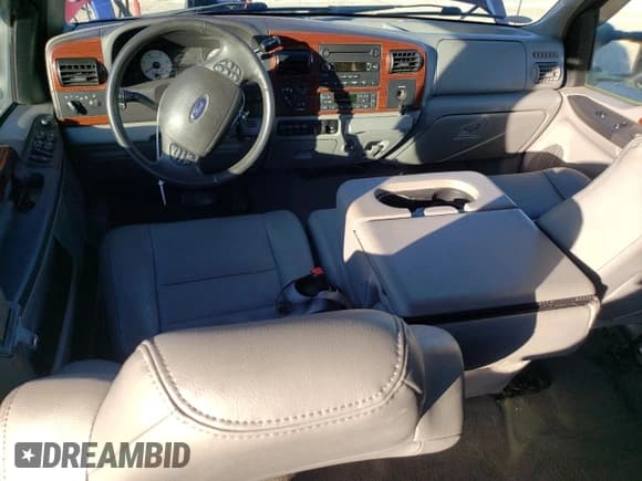 ✅ 2007 Ford F-350 XL • VIN: 1FTWW31P07EB09867 • Lot: 86306794. Listed on Copart with 78,475 mi. Free auction sales archive from the USA and detailed vehicle history report at DreamBid. Image 8.