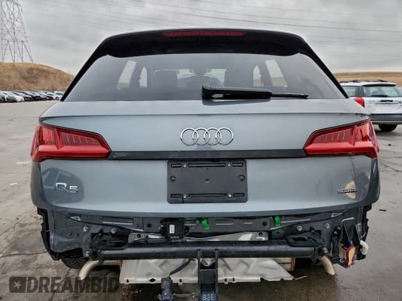 ✅ 2020 Audi Q5 Premium • VIN: WA1ANAFY8L2050110 • Lot: 94775995. Wystawiony na Copart z przebiegiem 35 292 mil. Bezpłatny archiwum sprzedaży aukcyjnych z USA i szczegółowy raport historii pojazdu na DreamBid. Zdjęcie 6.