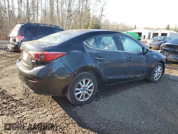 ✅ 2018 Mazda 3 GS • VIN: JM1BN1V77J1170163 • Lot: 92219875. Listed on Copart with 111,506 mi. Free auction sales archive from the USA and detailed vehicle history report at DreamBid. Image 3.