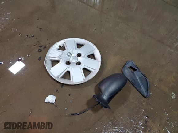 ✅ 2006 Ford Focus S • VIN: 1FAHP34N66W229395 • Lot: 90108605. Wystawiony na Copart z przebiegiem 85 544 mil. Bezpłatny archiwum sprzedaży aukcyjnych z USA i szczegółowy raport historii pojazdu na DreamBid. Zdjęcie 12.