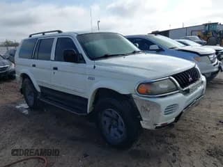 ✅ 2001 Mitsubishi Montero Sport XLS • VIN: JA4LS31H91P046295 • Lot: 41475251. Wystawiony na IAAI z przebiegiem 247 739 mil. Bezpłatny archiwum sprzedaży aukcyjnych z USA i szczegółowy raport historii pojazdu na DreamBid. Zdjęcie 1.