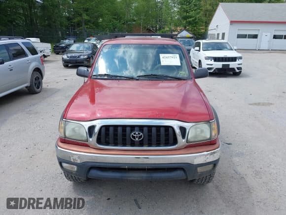 ✅ 2004 Toyota Tacoma • VIN: 5TEWN72N44Z416765 • Lot: 42437923. Wystawiony na IAAI z przebiegiem 221 866 mil. Bezpłatny archiwum sprzedaży aukcyjnych z USA i szczegółowy raport historii pojazdu na DreamBid. Zdjęcie 12.