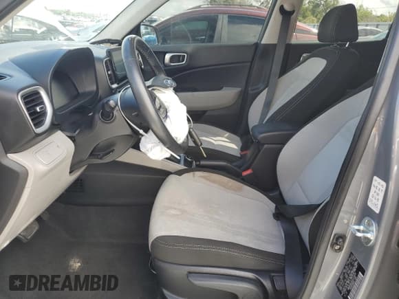 ✅ 2023 Hyundai Venue SEL • VIN: KMHRC8A36PU214530 • Лот: 85338595. Опубликован ранее на Copart с пробегом 44 740 миль. Бесплатный доступ к архиву аукционных продаж из США и подробный отчёт об истории автомобиля на DreamBid. Изображение 7.