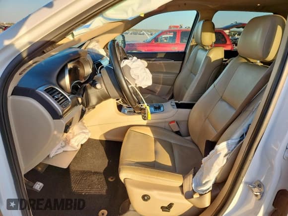 ✅ 2020 Jeep Grand Cherokee Limited • VIN: 1C4RJFBG4LC371702 • Lot: 92437295. Listed on Copart with 77,881 mi. Free auction sales archive from the USA and detailed vehicle history report at DreamBid. Image 7.