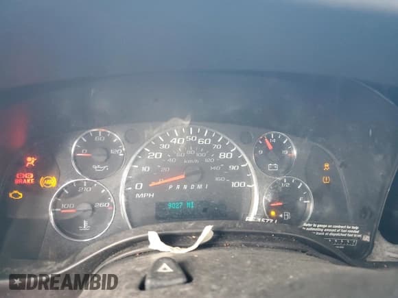 ✅ 2024 Chevrolet Express Cargo • VIN: 1GCWGAFP5R1176615 • Lot: 63656685. Listed on Copart with 9,027 mi. Free auction sales archive from the USA and detailed vehicle history report at DreamBid. Image 9.