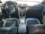 ✅ 2012 Volkswagen Passat SEL Premium • VIN: 1VWCN7A38CC016530 • Лот: 80809595. Опубликован ранее на Copart с пробегом 189 118 миль. Бесплатный доступ к архиву аукционных продаж из США и подробный отчёт об истории автомобиля на DreamBid. Изображение 8.